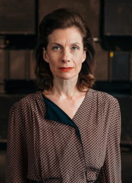 Porträt Ensemblemitglied Karola Niederhuber