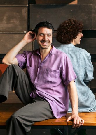 Foto Ensemblemitglied Željko Marović sitzend