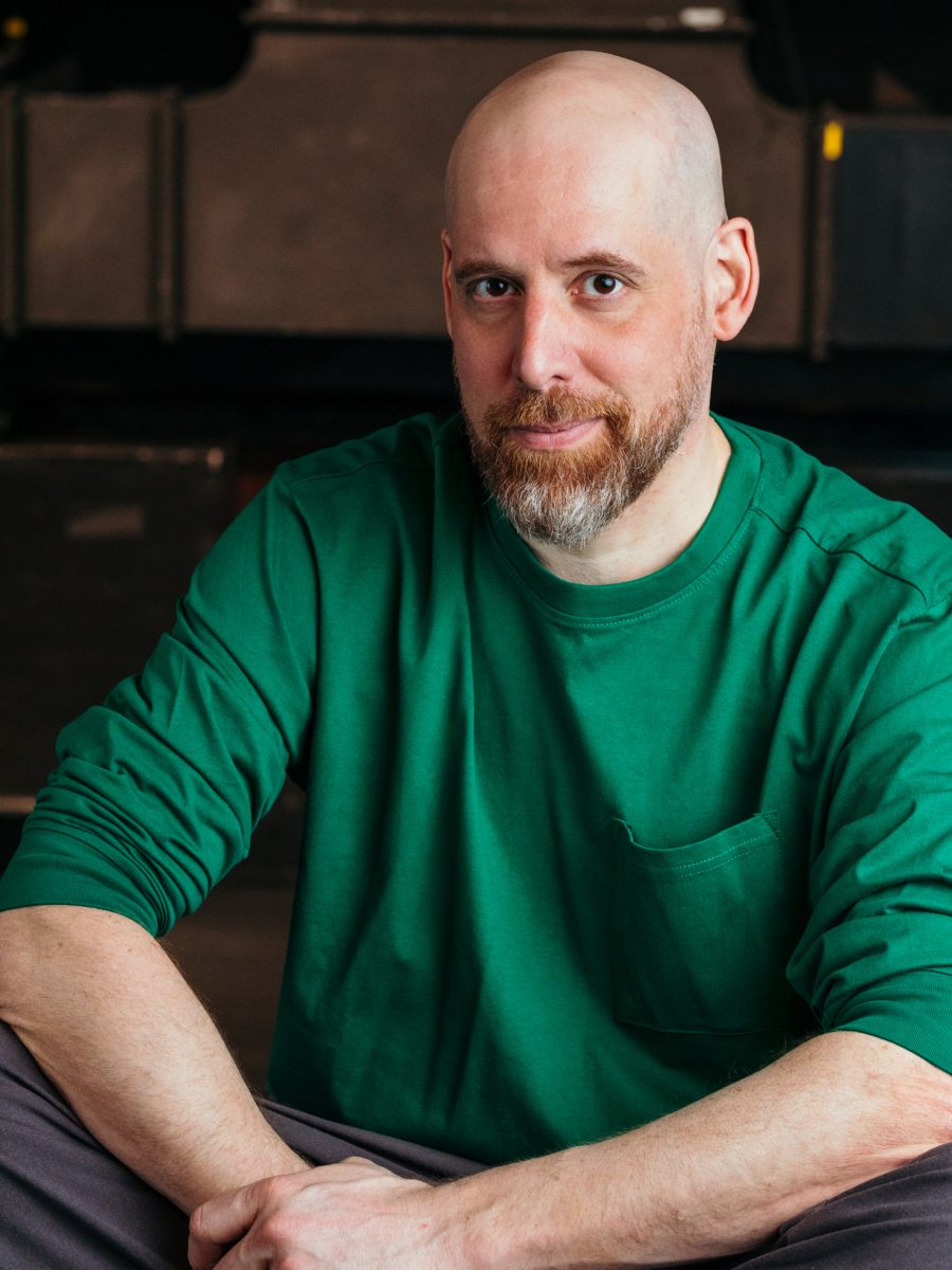 Porträt von Ensemblemitglied Sebastian Schindegger